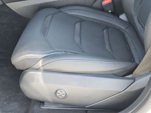 Used 2025 Mercedes-Benz GLC 63 AMG S image 26