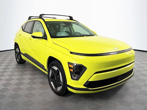 Certified 2024 Hyundai Kona SEL image 3