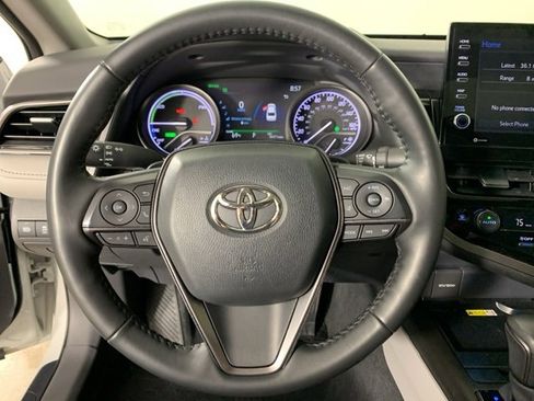 Used 2023 Toyota Camry XSE image 21