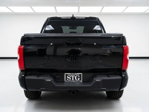 Used 2025 Toyota Tundra Limited w/ TRD Off-Road Package AWD/4WD image 5