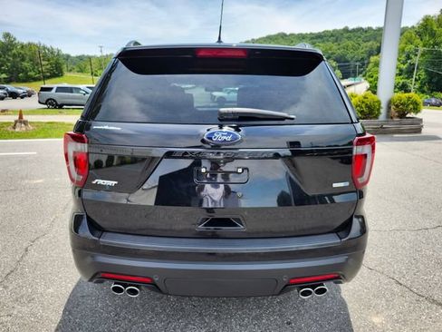Used 2019 Ford Explorer Sport w/ Equipment Group 401A AWD/4WD image 8
