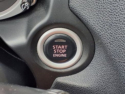 Used 2011 Mitsubishi Outlander Sport SE FWD image 10