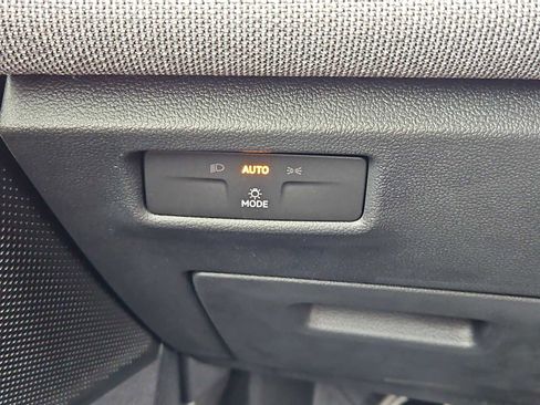 New 2025 Volkswagen Tiguan S image 7