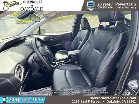 Used 2022 Toyota Prius Prime XLE image 23