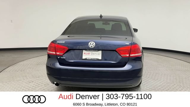 Used 2015 Volkswagen Passat 1.8T Limited Edition FWD image 3