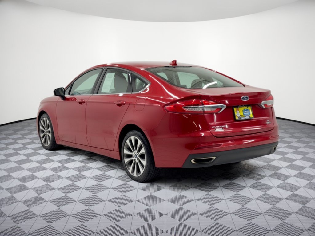 Used 2020 Ford Fusion SE AWD/4WD image 3