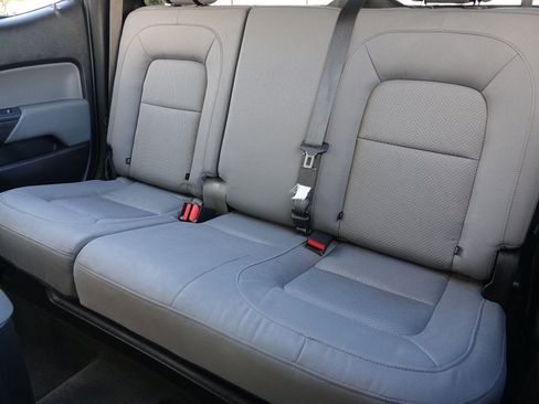 Used 2018 Chevrolet Colorado W/T w/ WT Convenience Package image 12