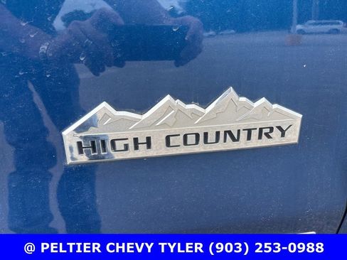Used 2018 Chevrolet Silverado 2500 High Country w/ Duramax Plus Package AWD/4WD image 11