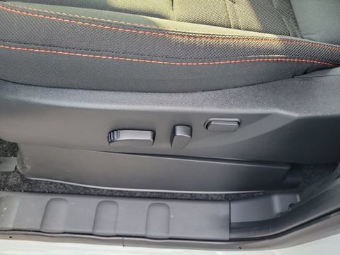 New 2026 Nissan Frontier 4x4 Crew Cab image 17