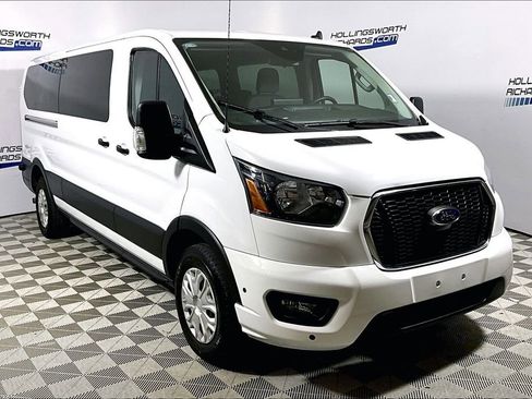 Used 2024 Ford Transit 350 XLT RWD image 3