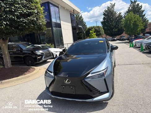 Used 2025 Lexus RZ 450e w/ Technology Package AWD/4WD image 1