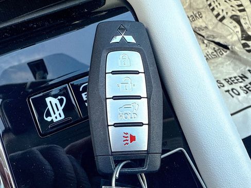 New 2025 Mitsubishi Outlander SEL image 52