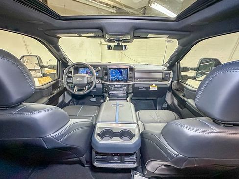 New 2026 Ford F350 Platinum image 28