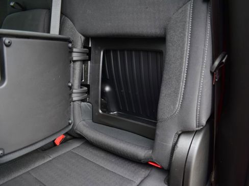 Used 2024 GMC Sierra 1500 Elevation image 25