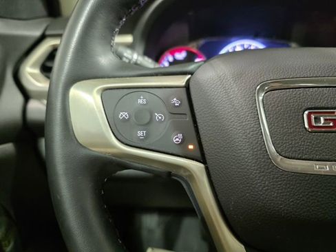 Used 2023 GMC Acadia Denali w/ Trailering Package image 17