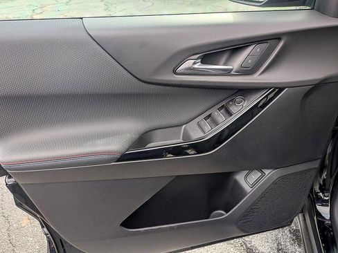 Certified 2025 Chevrolet Equinox RS image 13