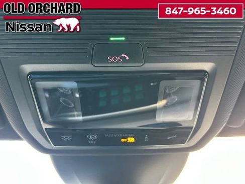 Used 2023 Volkswagen GTI 40th Anniversary Edition image 19