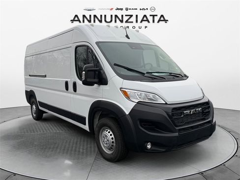New 2026 RAM ProMaster 2500 w/ Premium Convenience Group image 7