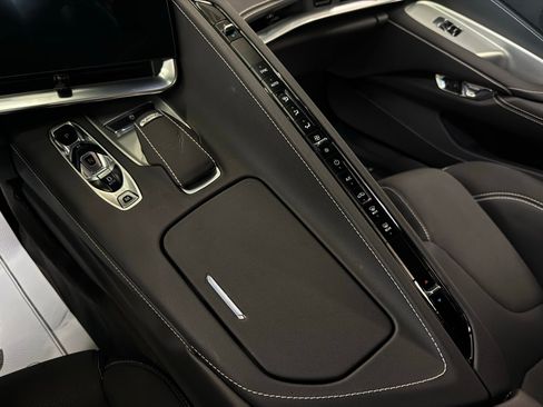 Used 2024 Chevrolet Corvette Z06 image 40