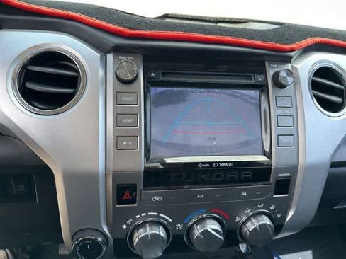 Used 2014 Toyota Tundra SR5 w/ SR5 Upgrade Package image 8