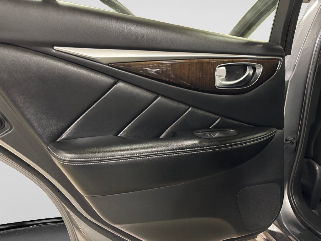 Used 2018 INFINITI Q50 Luxe RWD image 44