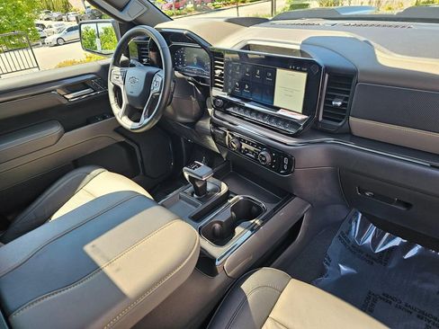 Used 2024 Chevrolet Silverado 1500 ZR2 w/ ZR2 Bison Edition AWD/4WD image 10