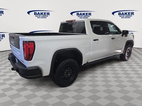 Used 2024 GMC Sierra 1500 AT4X w/ AT4X AEV Edition image 4