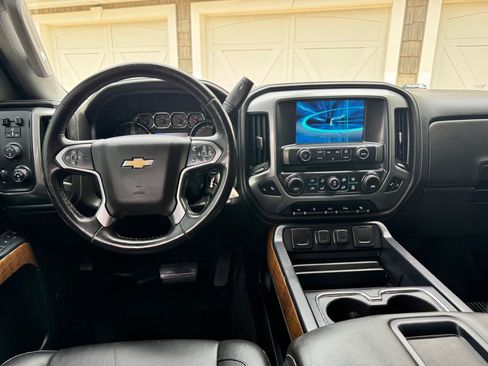 Used 2015 Chevrolet Silverado 2500 LTZ w/ LTZ Plus Package AWD/4WD image 15