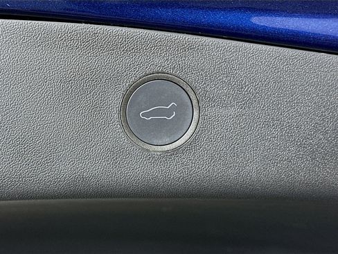 Used 2022 Tesla Model 3 Long Range image 27