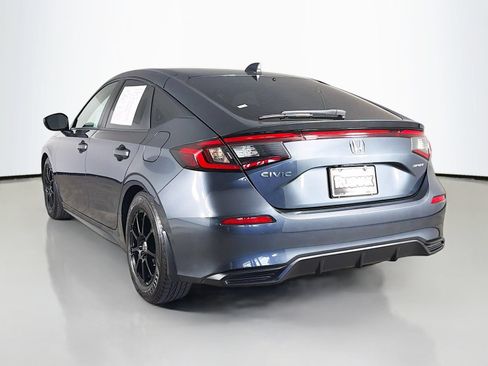 Used 2025 Honda Civic Sport image 5
