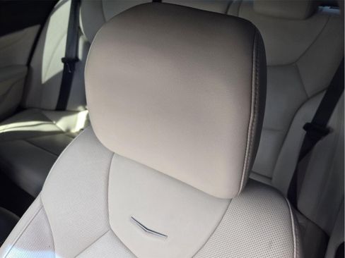 Used 2020 Cadillac CT4 Premium Luxury RWD image 22