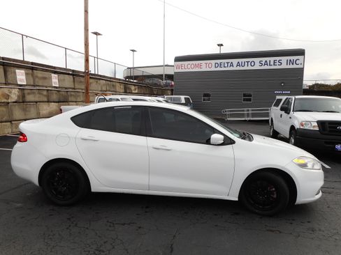 Used 2016 Dodge Dart SE w/ Convenience Group image 5