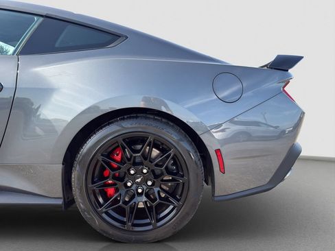 Used 2025 Ford Mustang GT Premium w/ GT Performance Package RWD image 19