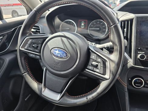 Used 2019 Subaru Crosstrek 2.0i Limited w/ Moonroof Package w/Navigation AWD/4WD image 18