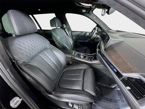 Used 2023 BMW X7 M60i w/ Executive Package AWD/4WD image 30