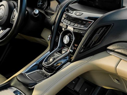 Used 2021 Acura RDX FWD image 25