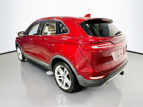 Used 2017 Lincoln MKC Reserve w/ Lincoln MKC Climate Package image 6