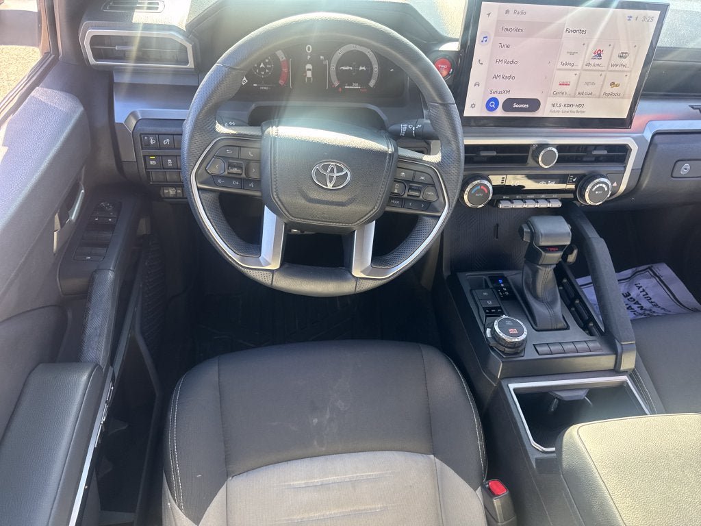 Used 2024 Toyota Tacoma TRD Sport AWD/4WD image 13