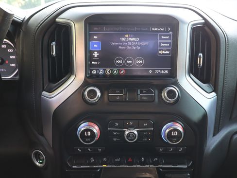 Used 2019 GMC Sierra 1500 SLT w/ SLT Premium Package AWD/4WD image 35