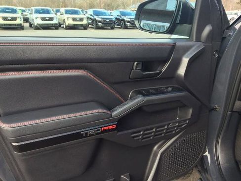 Used 2025 Toyota Tacoma TRD Pro image 26