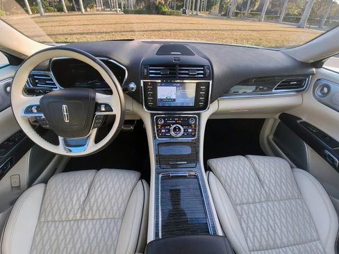 Used 2020 Lincoln Continental Black Label image 25