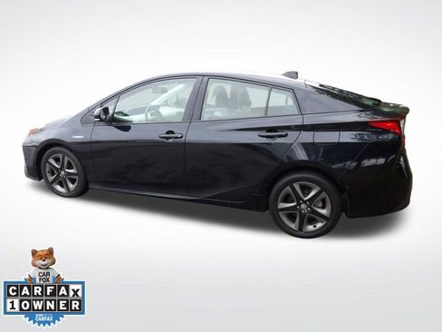 Used 2022 Toyota Prius XLE FWD image 12