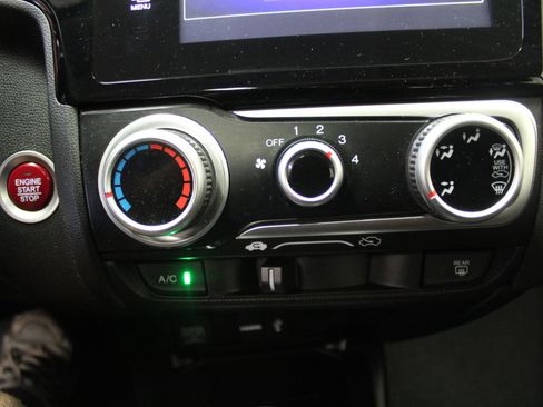 Used 2015 Honda Fit EX image 17