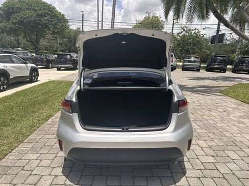 Used 2024 Toyota Corolla LE FWD image 28