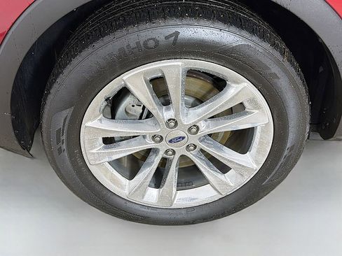 Used 2018 Ford Explorer Limited w/ Equipment Group 301A image 21