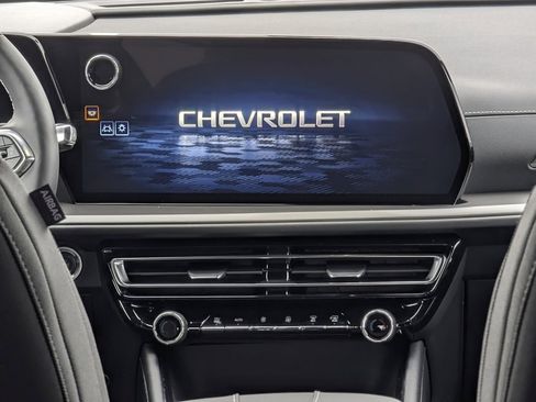 New 2026 Chevrolet Traverse LT w/ LPO, Floor Liner Package image 23