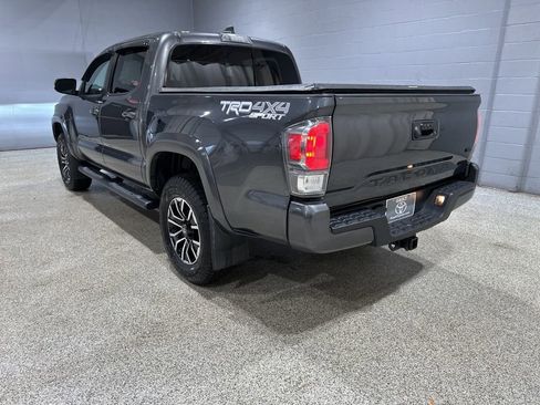 Used 2023 Toyota Tacoma TRD Sport image 6