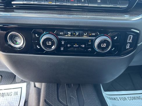 Used 2024 Chevrolet Silverado 1500 LT image 19