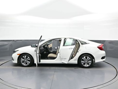 Used 2019 Honda Civic LX image 41