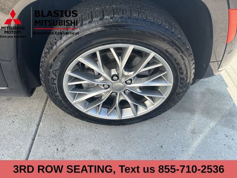 Used 2023 Jeep Grand Cherokee L Summit w/ Advanced Protech Group IV image 21